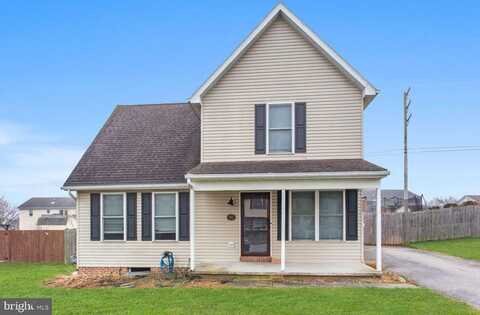 92 COMMANCHE TRAIL, HANOVER, PA 17331