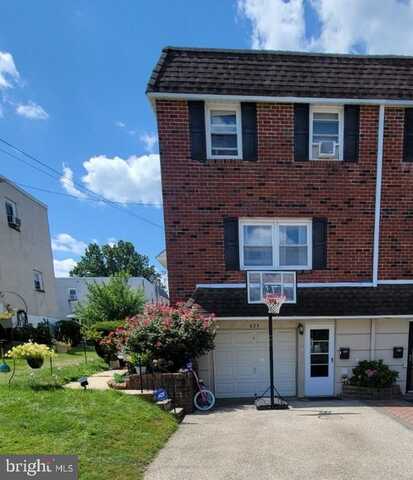 634 GARY LANE, NORRISTOWN, PA 19401