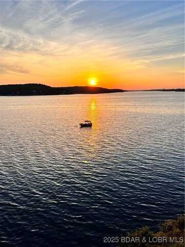 24 Sunrise Ridge Drive, Sunrise Beach, MO 65079