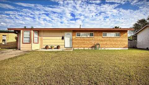 938 Woodlawn Drive, Corpus Christi, TX 78412