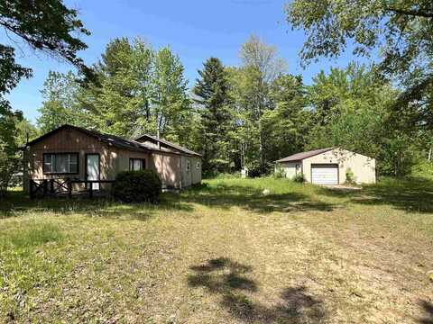 2131 Courtney, Harrison, MI 48625
