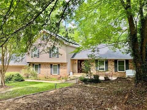 135 MYRTLEWOOD Drive, Pineville, LA 71360