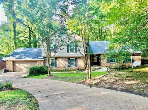 135 MYRTLEWOOD Drive, Pineville, LA 71360