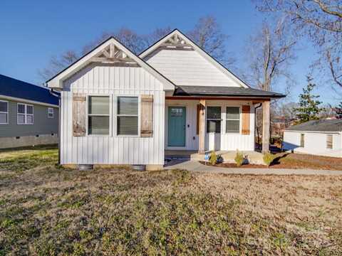 114 W Lee Avenue, Bessemer City, NC 28016