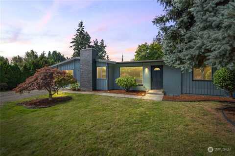 13710 50th Avenue E, Tacoma, WA 98446