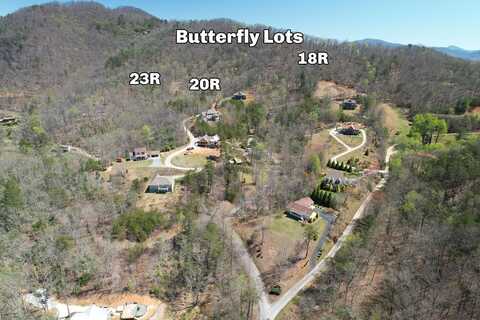 660 Butterfly Blvd, Franklin, NC 28734