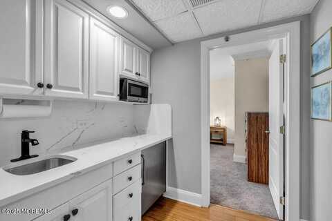 700 Ocean Avenue, Spring Lake, NJ 07762