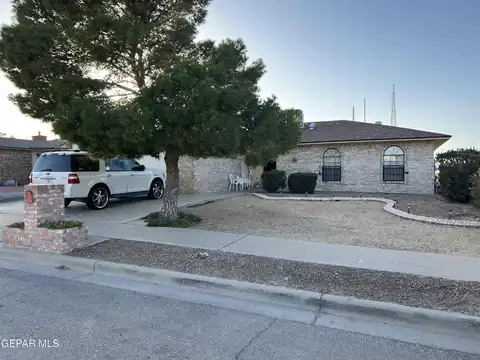 1545 Sierra Bonita Drive, El Paso, TX 79936