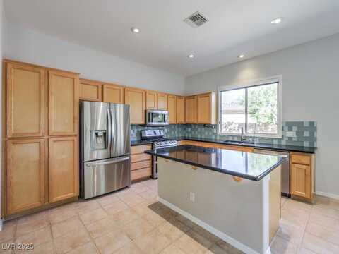 12 Fallows Fire Court, Henderson, NV 89052