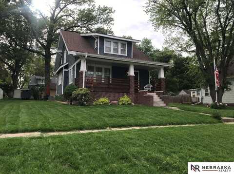 1025 N Walnut Street, Wahoo, NE 68066