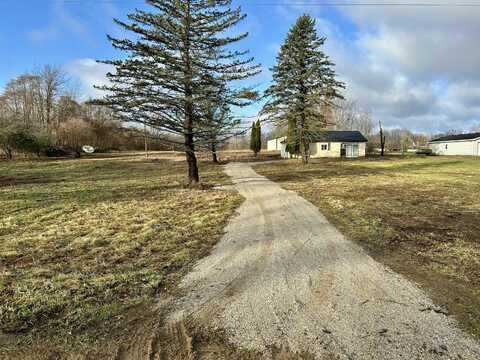 5707 10 Mile Road, Burlington, MI 49029