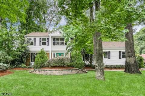 862 Battel Pl, Oradell, NJ 07649