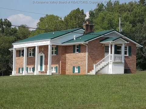 3 Lou's Drive, Elkview, WV 25071