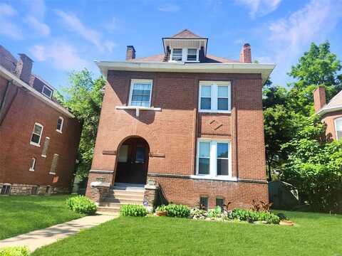 4918 Highland Avenue, Saint Louis, MO 63113