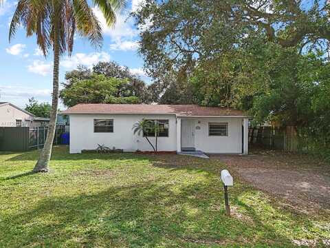 6316 Grant St, Hollywood, FL 33024