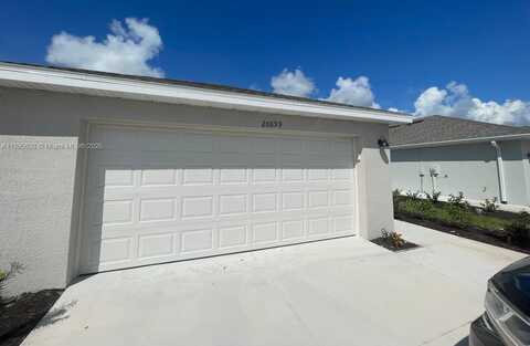 20699 HAZELNUT CT, Lehigh Acres, FL 33936