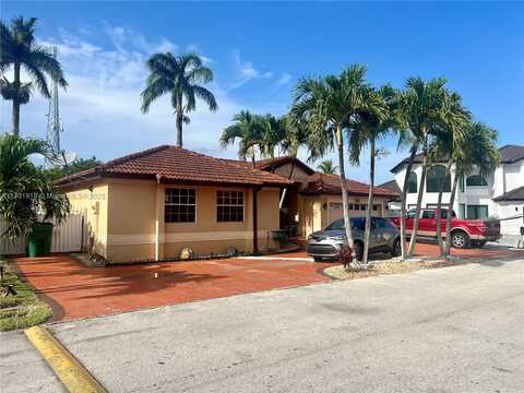 8417 NW 201st Ter, Hialeah, FL 33015