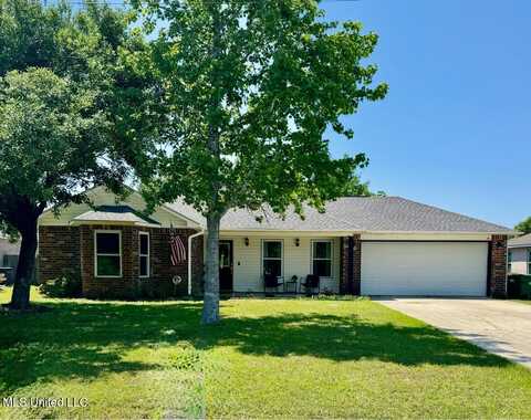 3601 N 11th Street, Ocean Springs, MS 39564