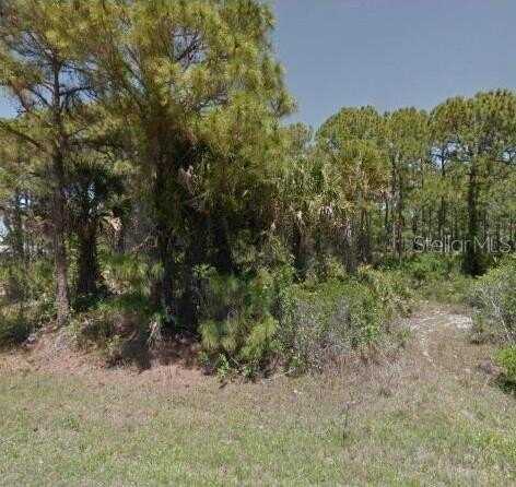 12054 CHAMBERLAIN BOULEVARD, PORT CHARLOTTE, FL 33953