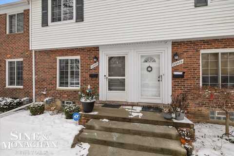 23007 Gary Lane, Saint Clair Shores, MI 48080