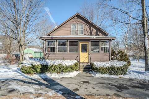 520 N Westfield Street, Agawam, MA 01030