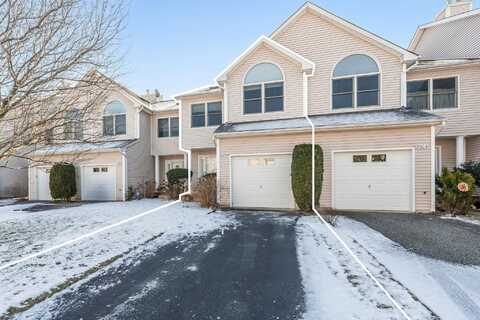 2304 Cedar Path, Riverhead, NY 11901