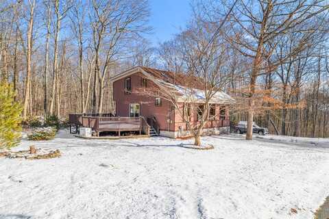 11 Chestnut Street E, Wurtsboro, NY 12790