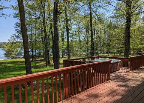 9 Canterbury Court, White Lake, NY 12720
