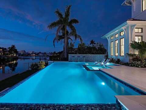 3637 Crayton, NAPLES, FL 34103