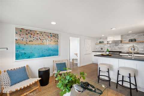 31666 Wildwood, Lower Unit Road, Laguna Beach, CA 92651