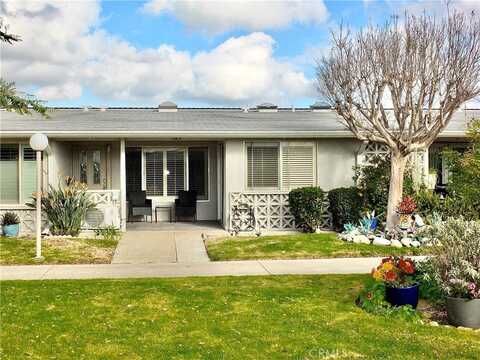 1060 Brookline Rd, Seal Beach, CA 90740