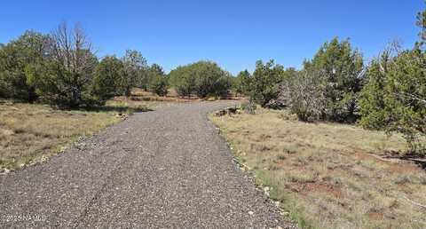 7562 N Buck Ridge Road, Williams, AZ 86046