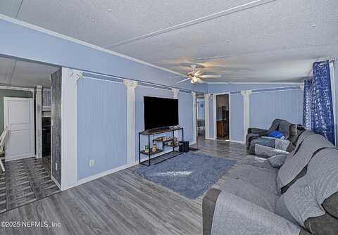 7623 TIMBERWOOD Drive, Jacksonville, FL 32256