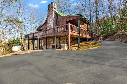 211 Highland Forest Drive, Morganton, GA 30560