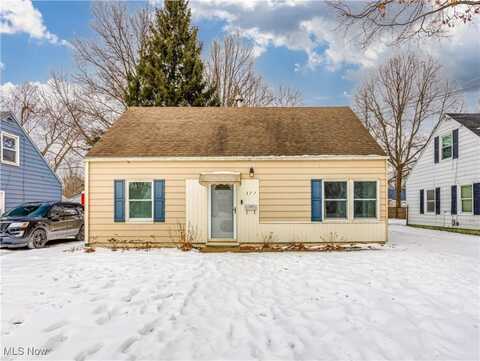 377 Morrison Avenue, Cuyahoga Falls, OH 44221