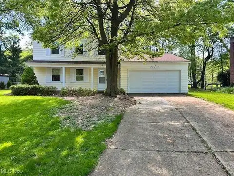 4656 Wilburn Drive, South Euclid, OH 44121