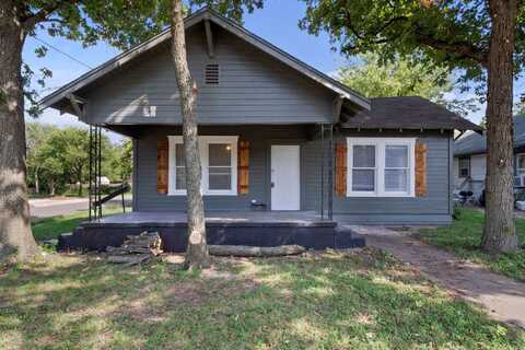 2300 Lyle Avenue, Waco, TX 76708