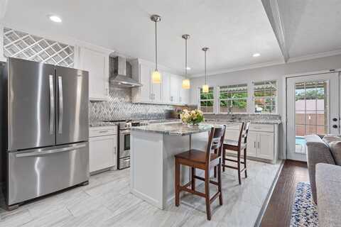 11046 Mccree Road, Dallas, TX 75238