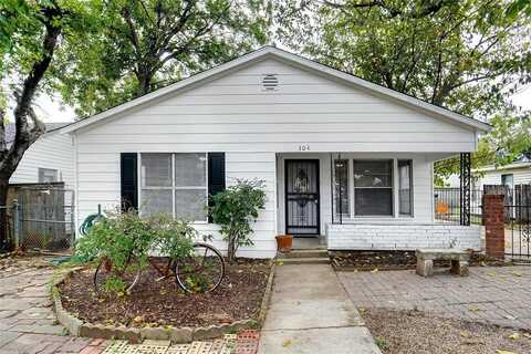 304 E Fogg Street, Fort Worth, TX 76110