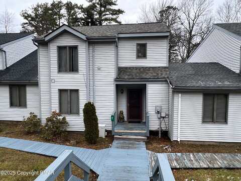 7 Gregory Place, Lake Harmony, PA 18624