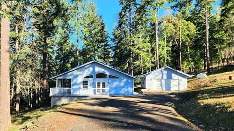 160 SPIRIT LN, Roseburg, OR 97471