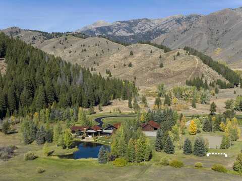 101 Old Ranch Rd, Ketchum, ID 83340