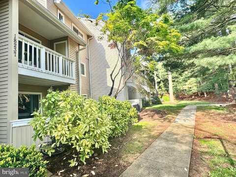 18237 SWISS CIRCLE, GERMANTOWN, MD 20874