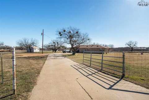 144 CREST TRAIL, Wichita Falls, TX 76310