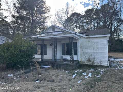 202 Jacobs Street, Clinton, NC 28328