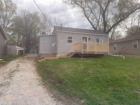 1235 E 36th Court, Des Moines, IA 50317