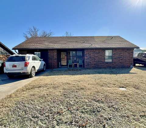 219 Versailles Ave, Garber, OK 73738