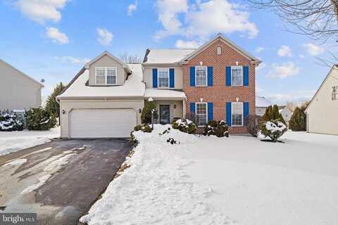 40 OAK KNOLL CIRCLE, LEBANON, PA 17042