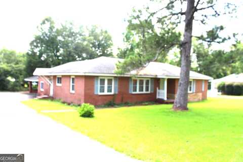 5440 Pine, Eastman, GA 31023