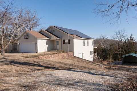 450 Eagle Drive, Forsyth, MO 65653